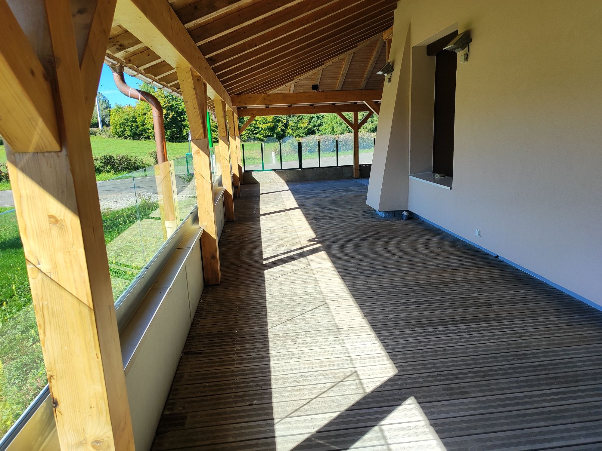 20251102141039_0_Terrasse_vue_4_2000x1500