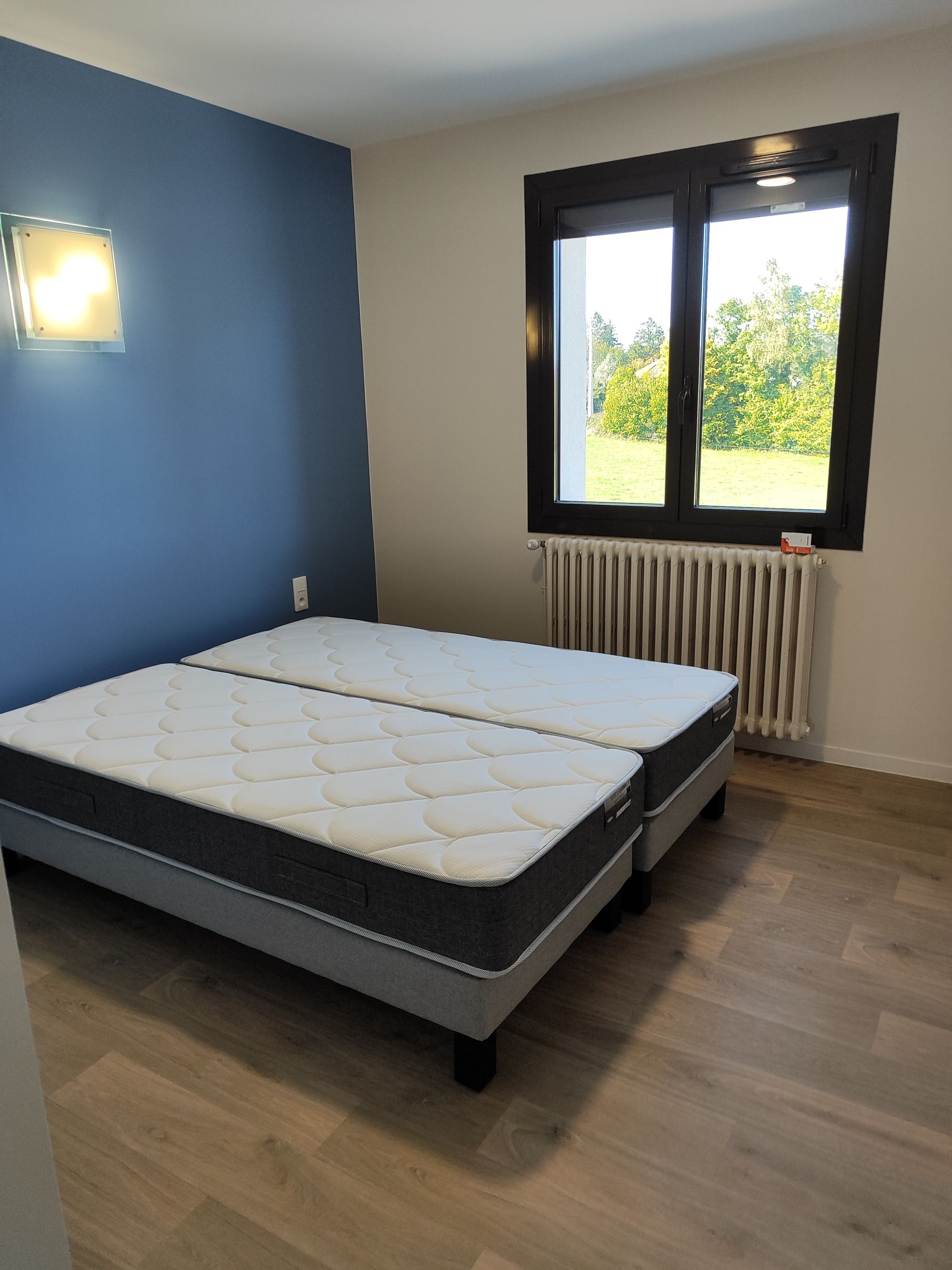 20251102141717_G_te_2_Chambre_N_2_2000x2667